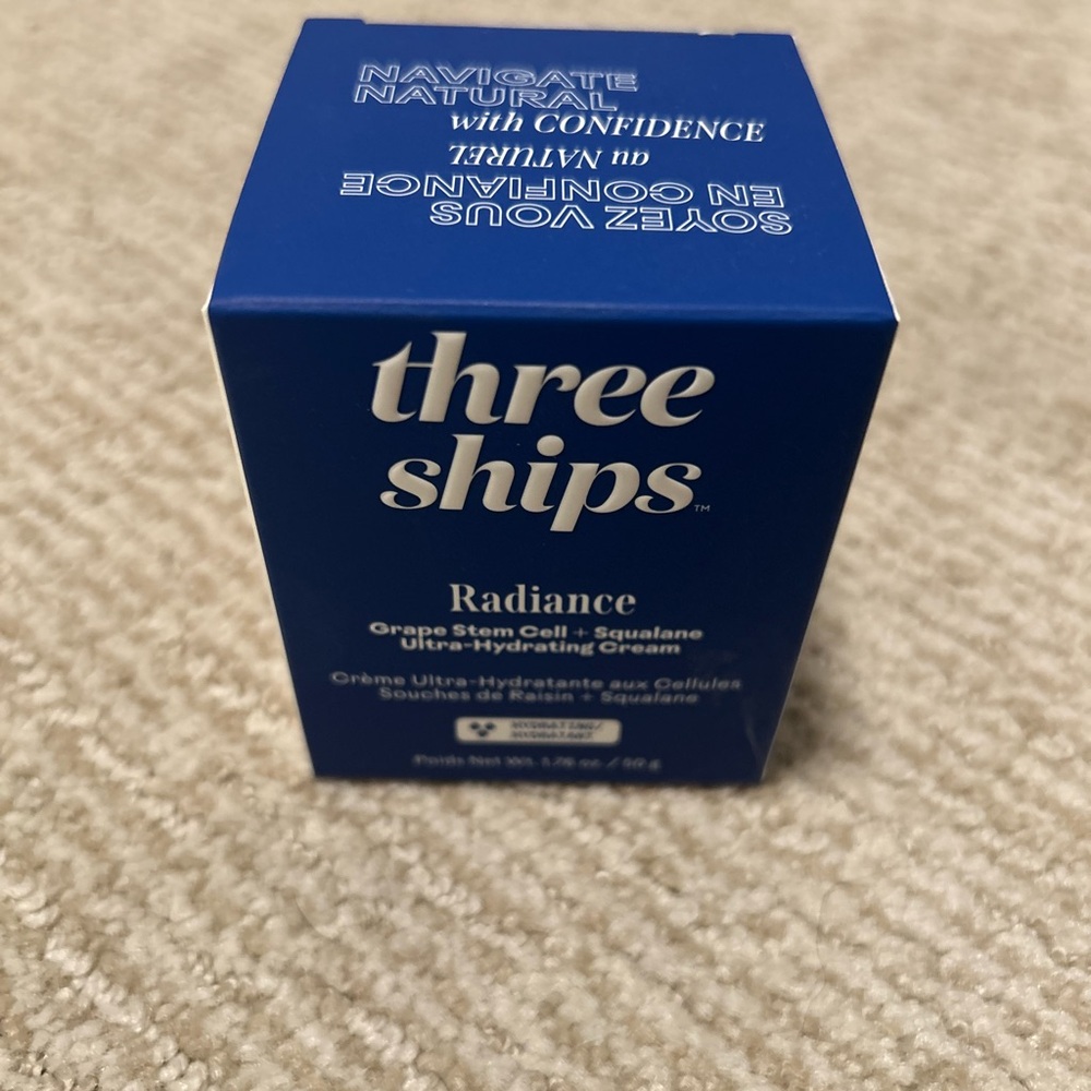 NEW! Radiance Ultra-Hydrating Cream - Blue